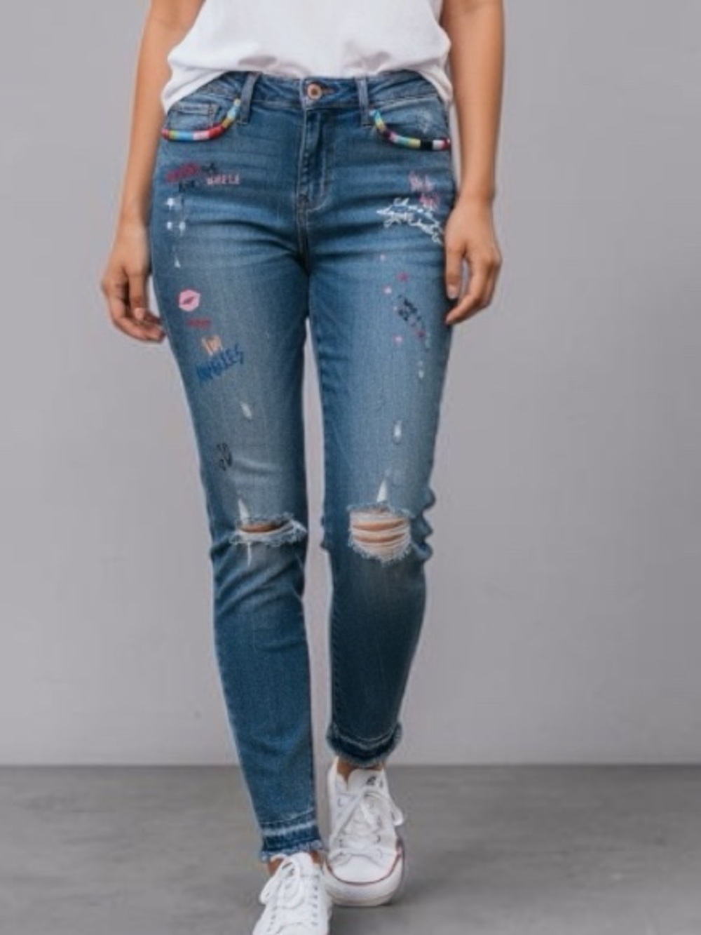 Vintage Guess Mid Rise Skinny Jeans with Embroidered Patches & Distressed Knees